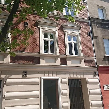 Przy Stonehenge Апартаменты Сосновец