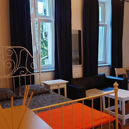 Przy Stonehenge Apartment Sosnowiec
