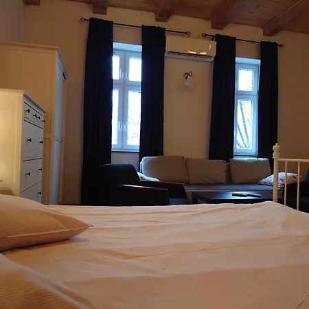 Przy Stonehenge Apartment Sosnowiec