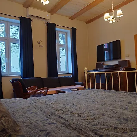 Przy Stonehenge Apartmán