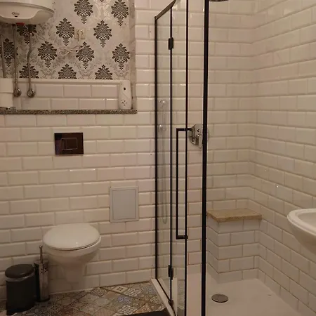 Przy Stonehenge Apartment *