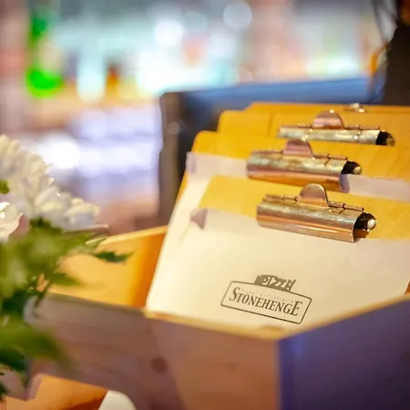 Przy Stonehenge * Сосновец